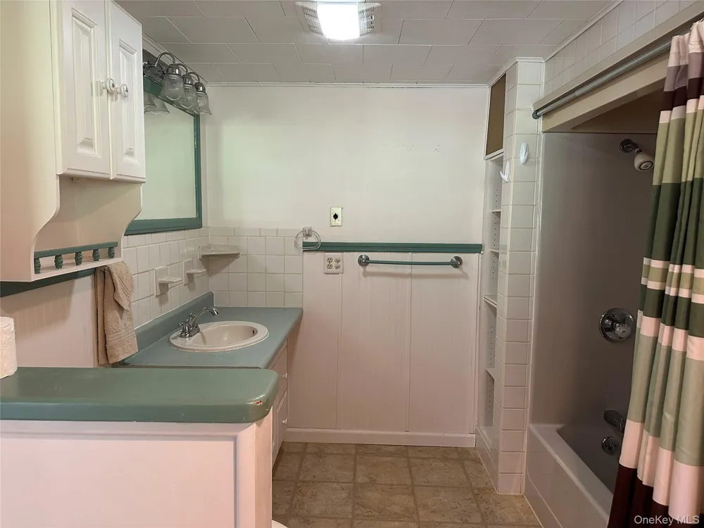 979 DeBruce Road Livingston Manor, NY 12758