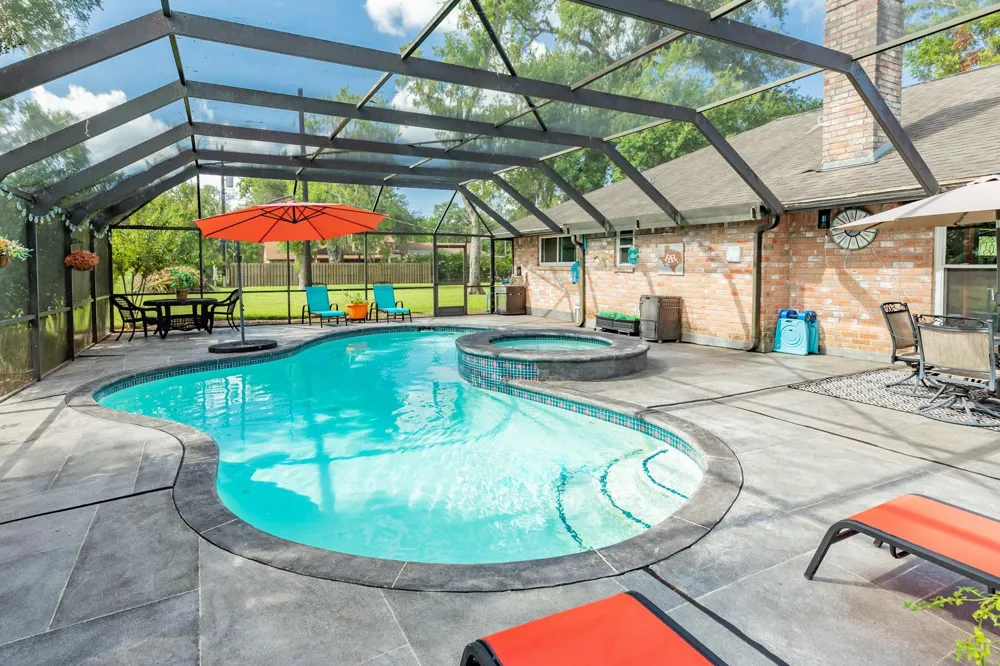114 Division Road Lake Jackson, TX 77566