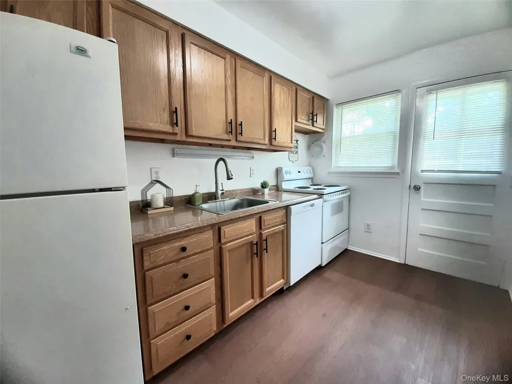 5 Wildwood Drive #17C Wappingers Falls, NY 12590