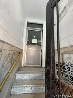 41-26 74th ST Elmhurst, NY 11373