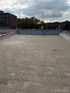 41-26 74th ST Elmhurst, NY 11373