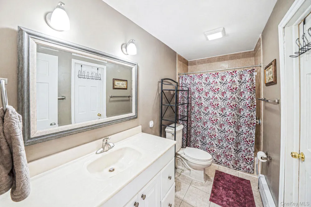 68 Prospect Drive Brentwood, NY 11717