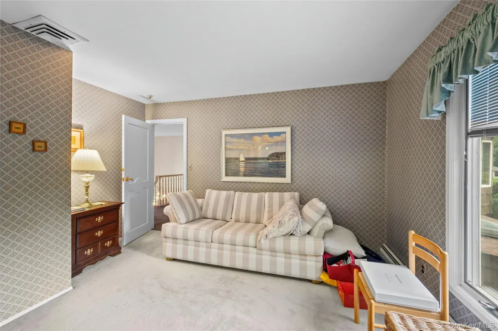 1 Jason Court Dix Hills, NY 11746
