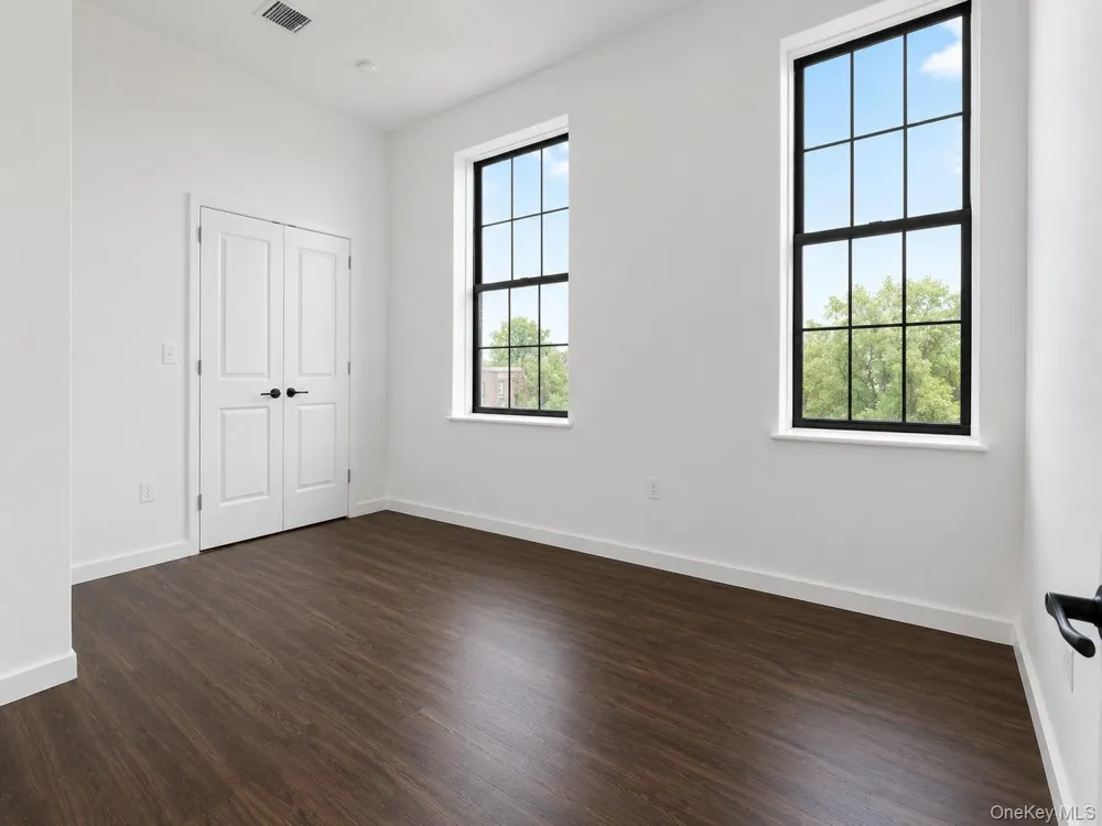 13 Main Street #3E Yonkers, NY 10701