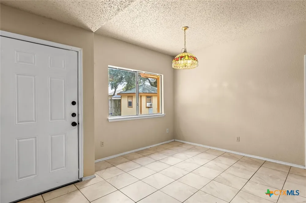 5110 Glenoak Drive Killeen, TX 76542