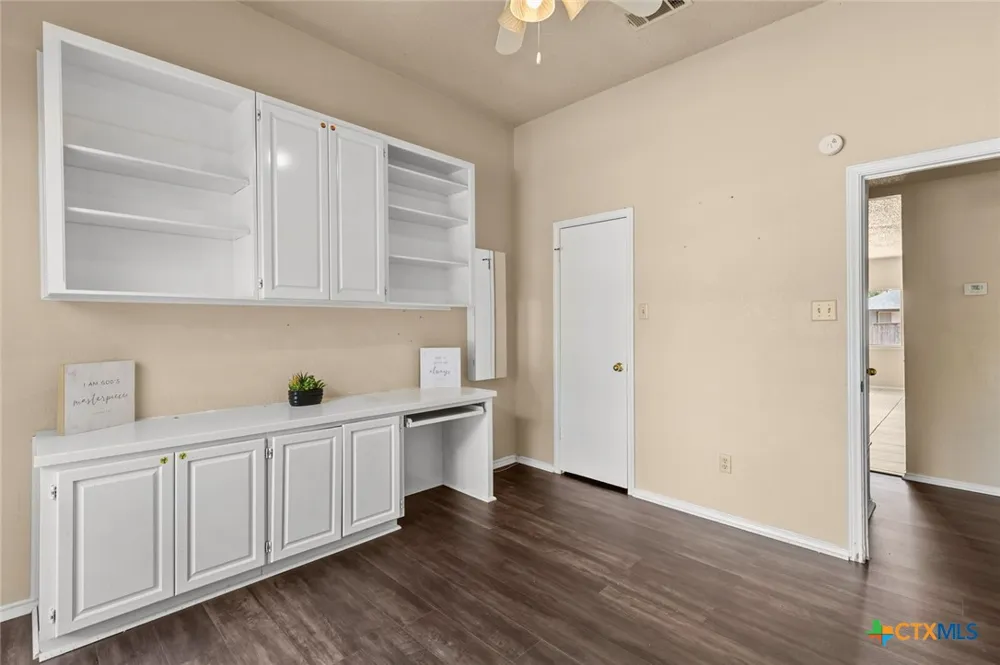 5110 Glenoak Drive Killeen, TX 76542