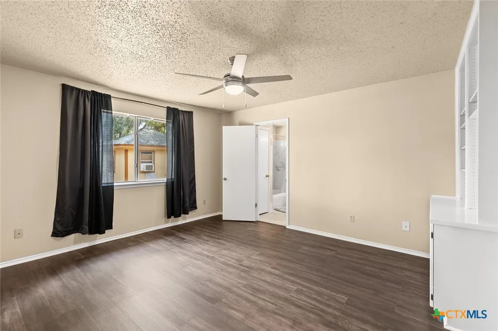 5110 Glenoak Drive Killeen, TX 76542