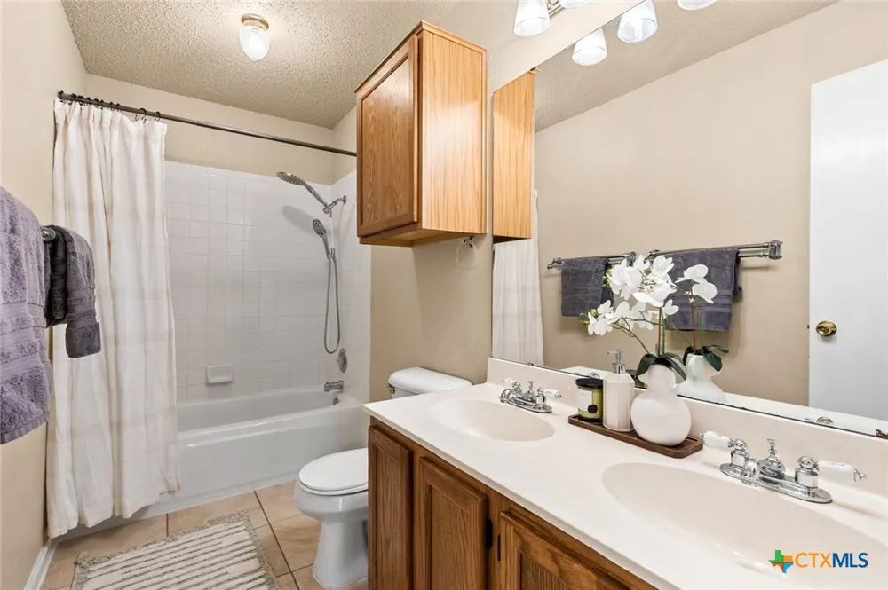 5110 Glenoak Drive Killeen, TX 76542