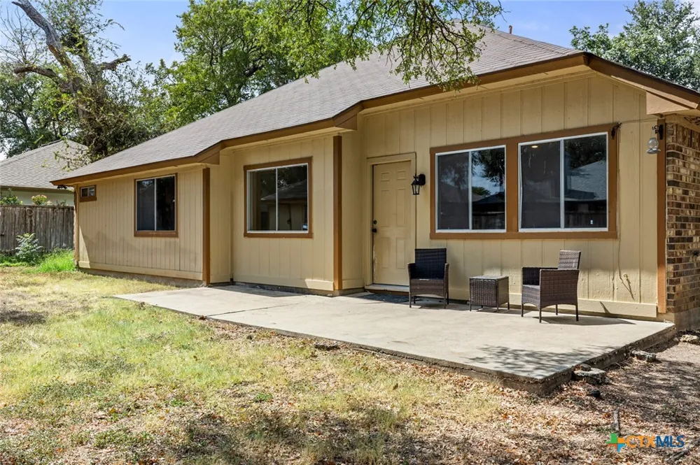5110 Glenoak Drive Killeen, TX 76542