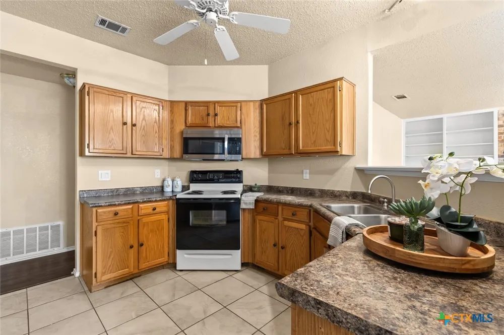 5110 Glenoak Drive Killeen, TX 76542