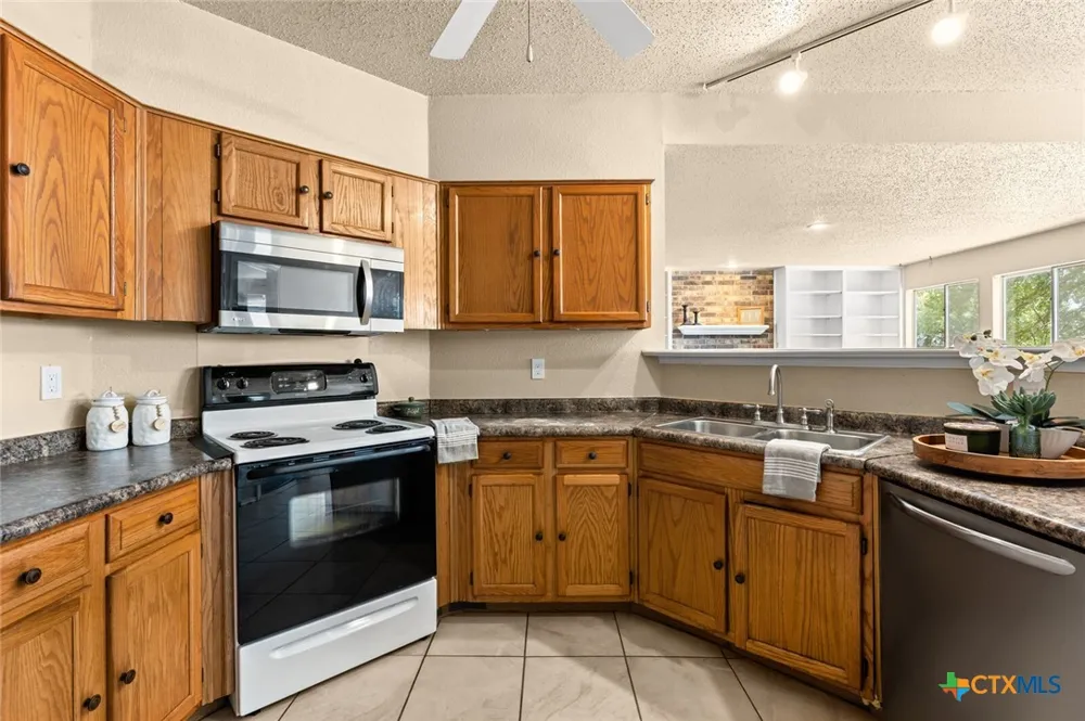 5110 Glenoak Drive Killeen, TX 76542