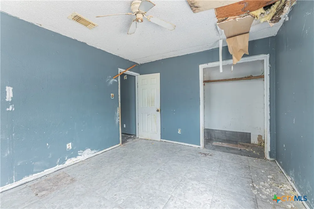 407 14th Gatesville, TX 76528