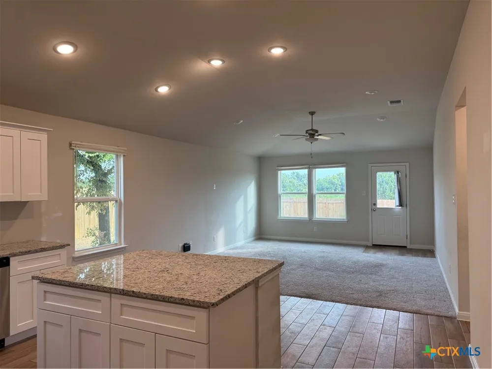 4229 Lugard Drive Killeen, TX 76542