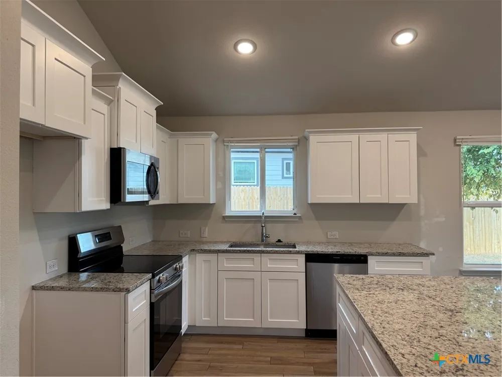 4229 Lugard Drive Killeen, TX 76542