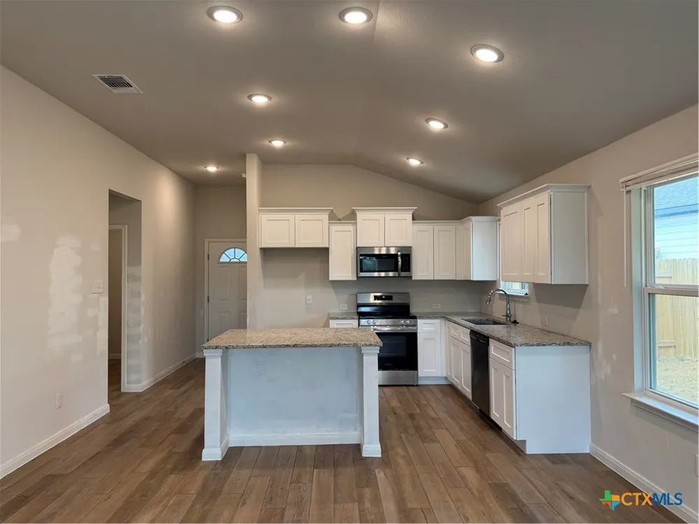 4229 Lugard Drive Killeen, TX 76542