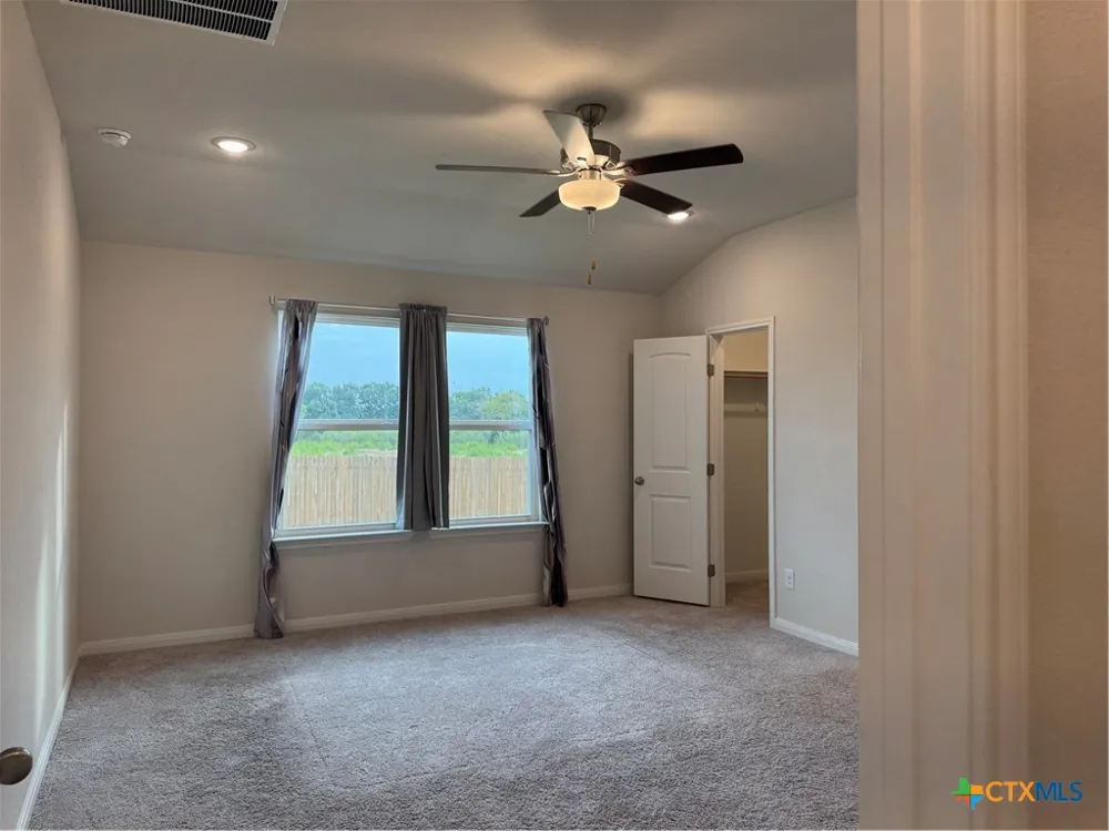 4229 Lugard Drive Killeen, TX 76542