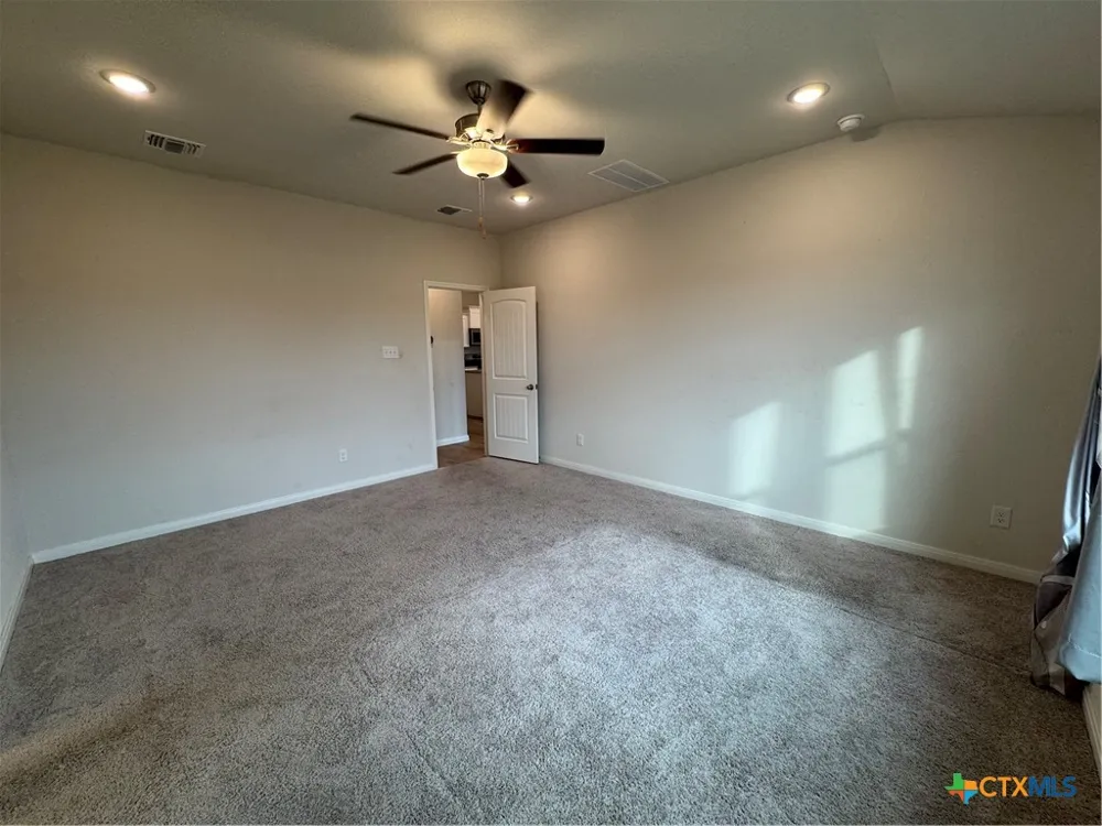 4229 Lugard Drive Killeen, TX 76542