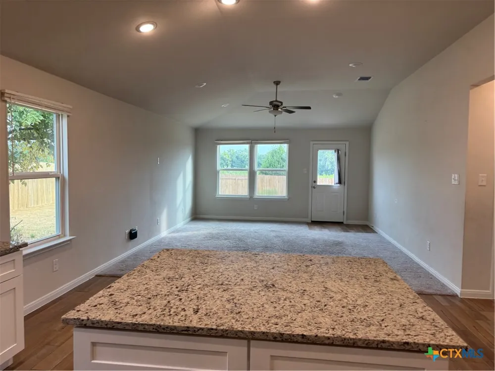 4229 Lugard Drive Killeen, TX 76542