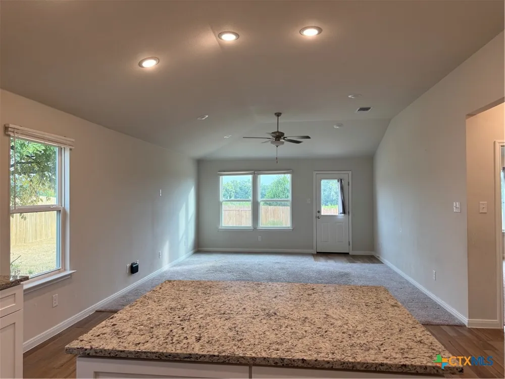 4229 Lugard Drive Killeen, TX 76542