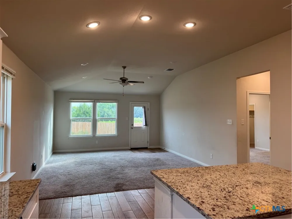 4229 Lugard Drive Killeen, TX 76542