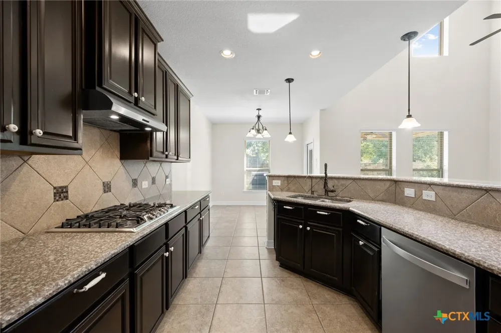 1014 Easton Drive San Marcos, TX 78666