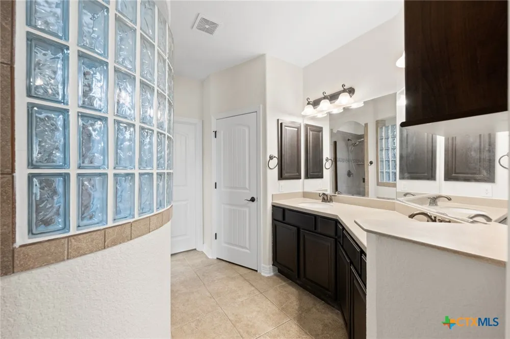 1014 Easton Drive San Marcos, TX 78666