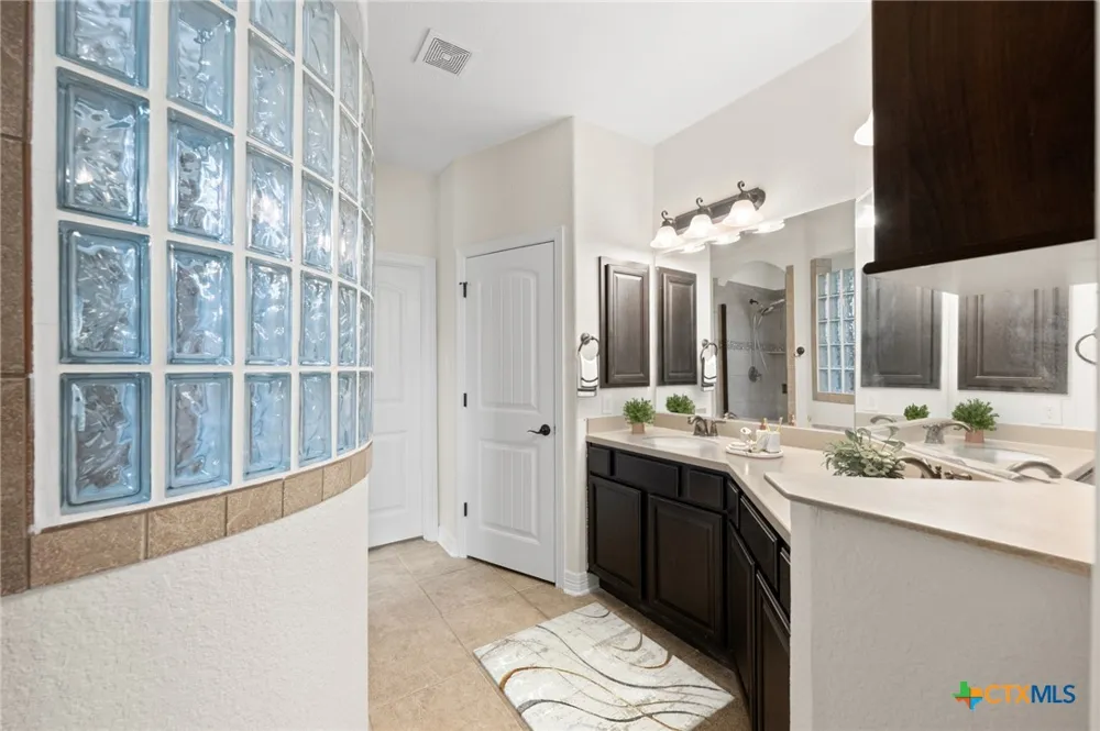 1014 Easton Drive San Marcos, TX 78666