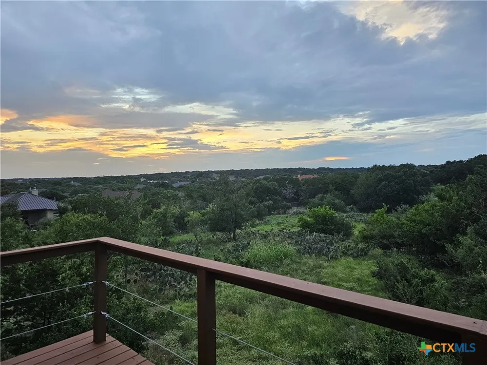 2613 Red Bud Way New Braunfels, TX 78132