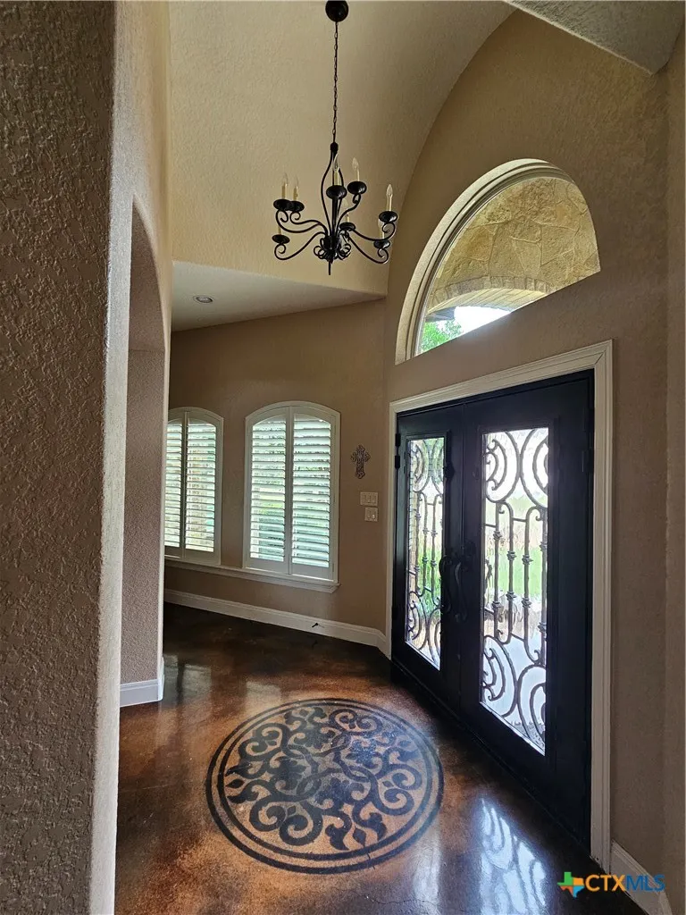 2613 Red Bud Way New Braunfels, TX 78132