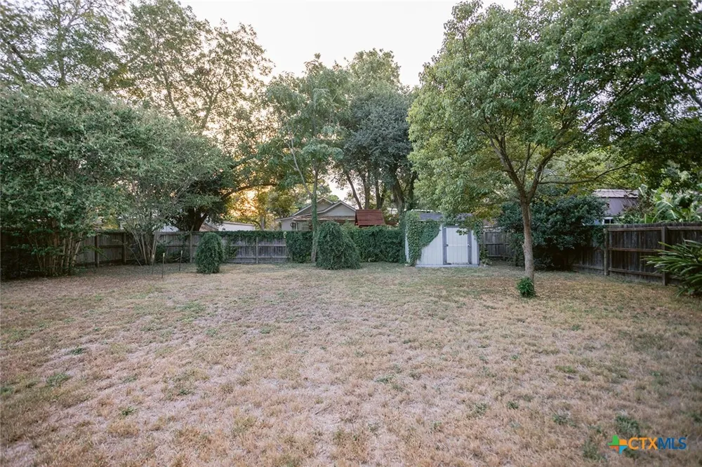 907 Craig Street Victoria, TX 77901