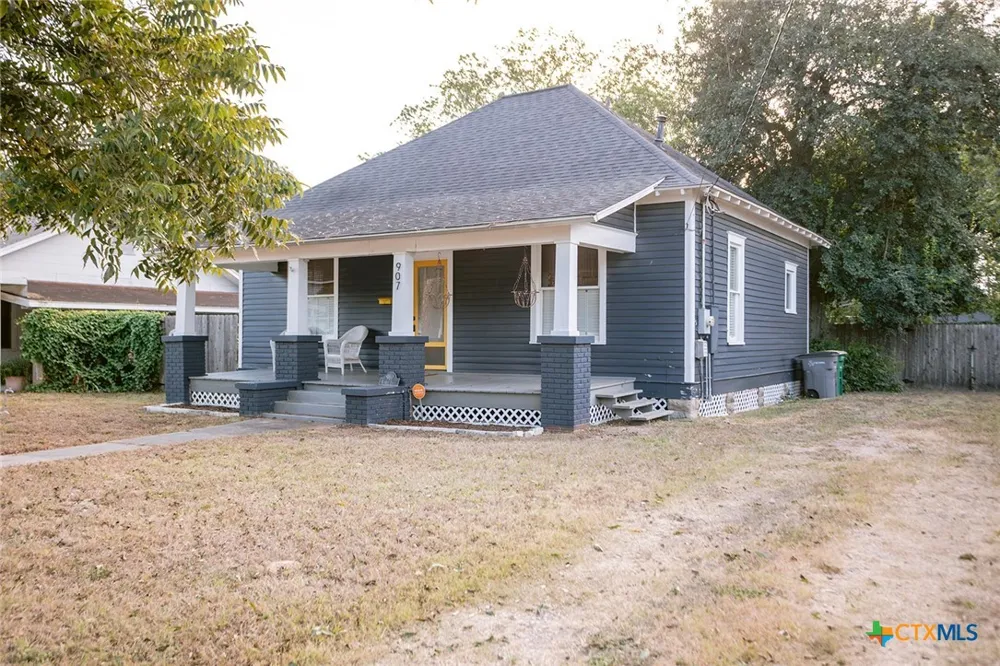907 Craig Street Victoria, TX 77901