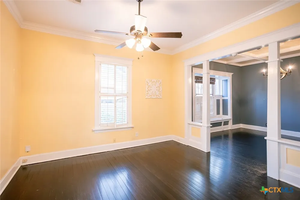 907 Craig Street Victoria, TX 77901