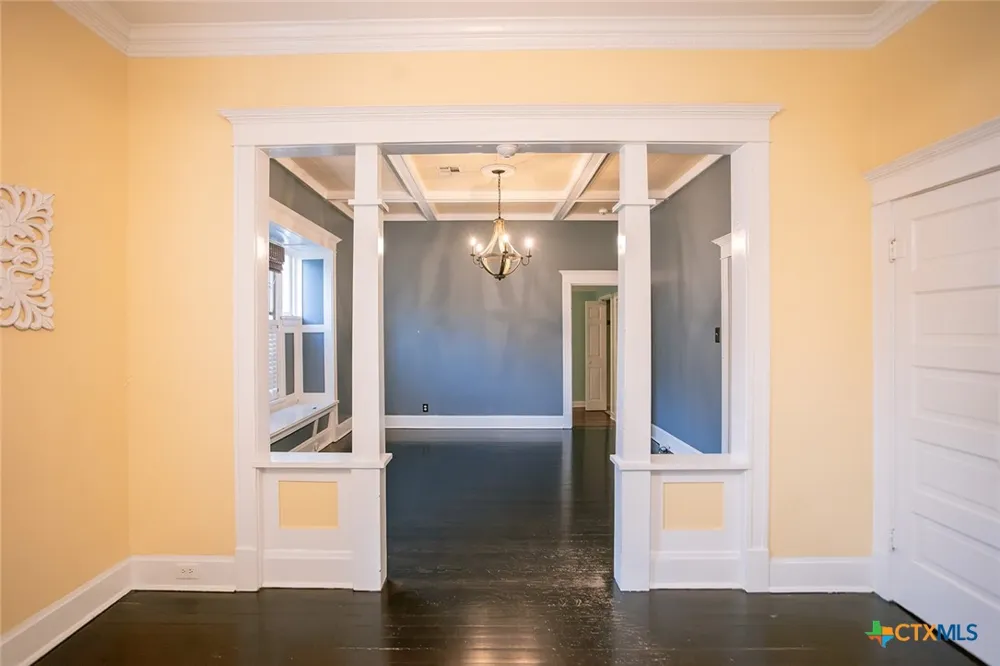 907 Craig Street Victoria, TX 77901