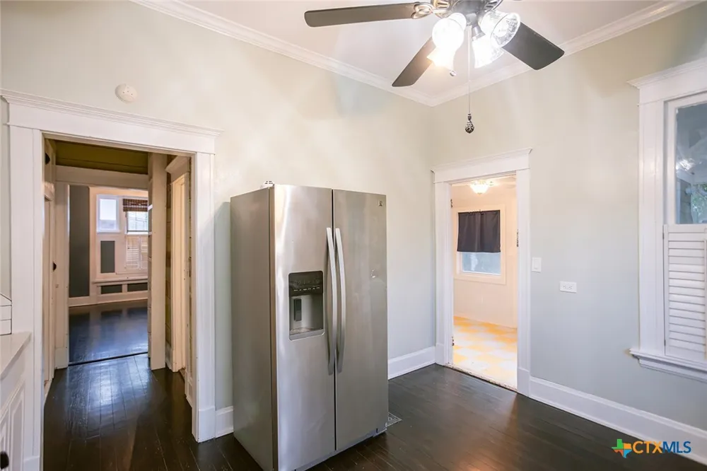 907 Craig Street Victoria, TX 77901