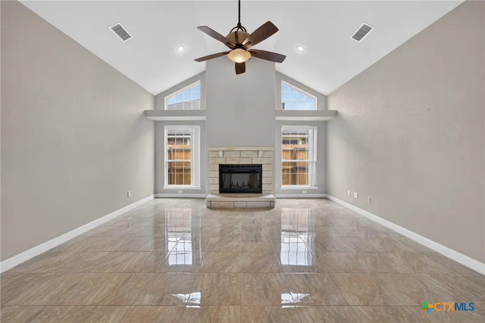 3000 Phoenix Drive Killeen, TX 76543