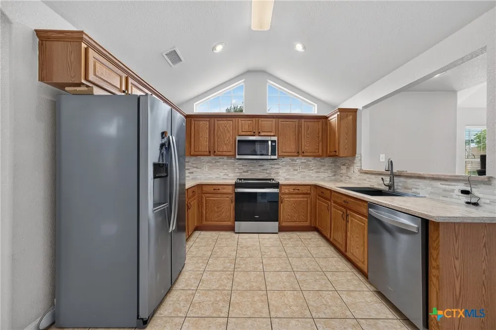3000 Phoenix Drive Killeen, TX 76543