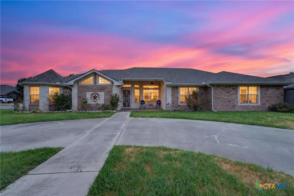 3000 Phoenix Drive Killeen, TX 76543