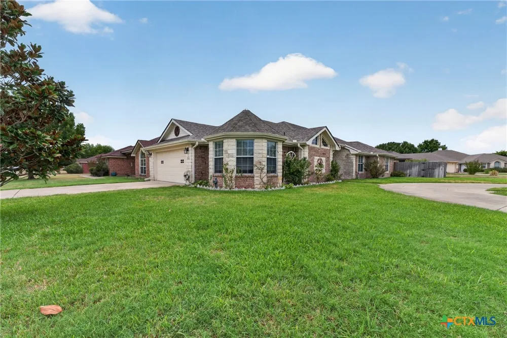 3000 Phoenix Drive Killeen, TX 76543