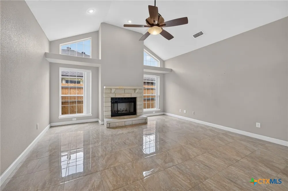 3000 Phoenix Drive Killeen, TX 76543