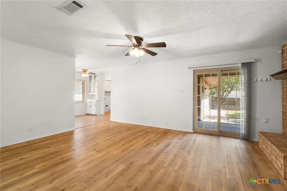2202 Winchester Drive Temple, TX 76502