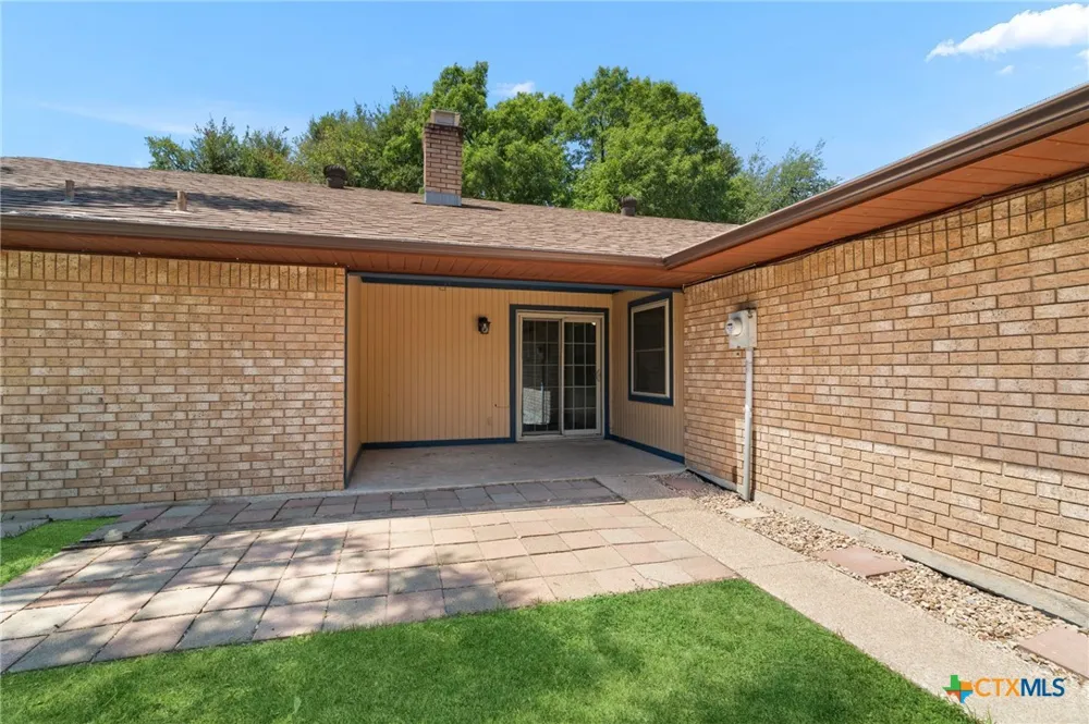 2202 Winchester Drive Temple, TX 76502