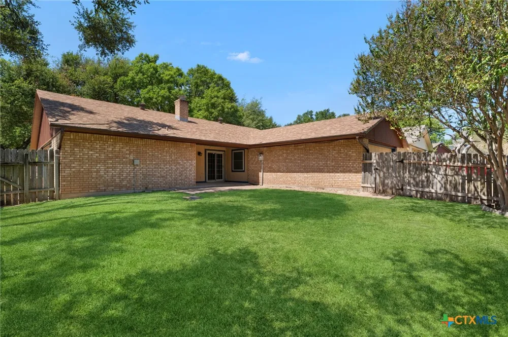 2202 Winchester Drive Temple, TX 76502