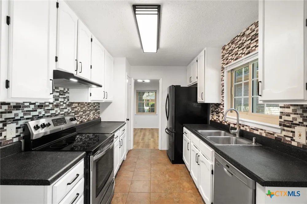 2202 Winchester Drive Temple, TX 76502