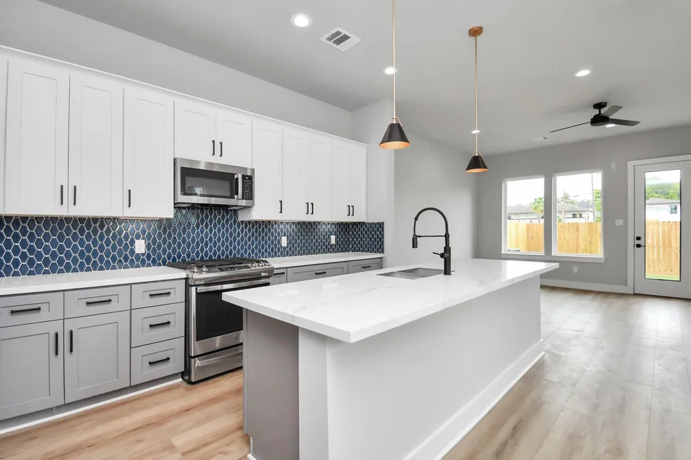 6817 Peerless Street Houston, TX 77021