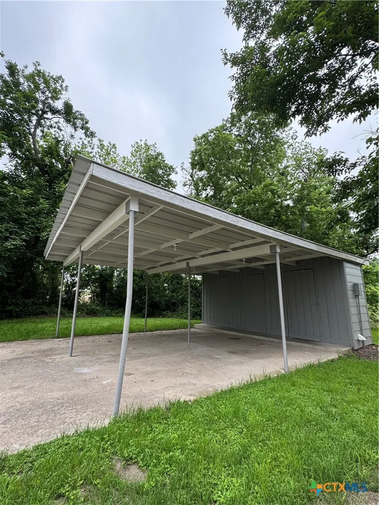 2109 W. AVE. B #A Temple, TX 76504