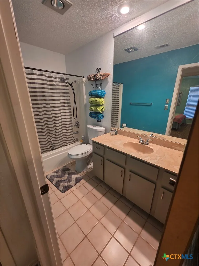 1611 E Messick Loop Round Rock, TX 78681