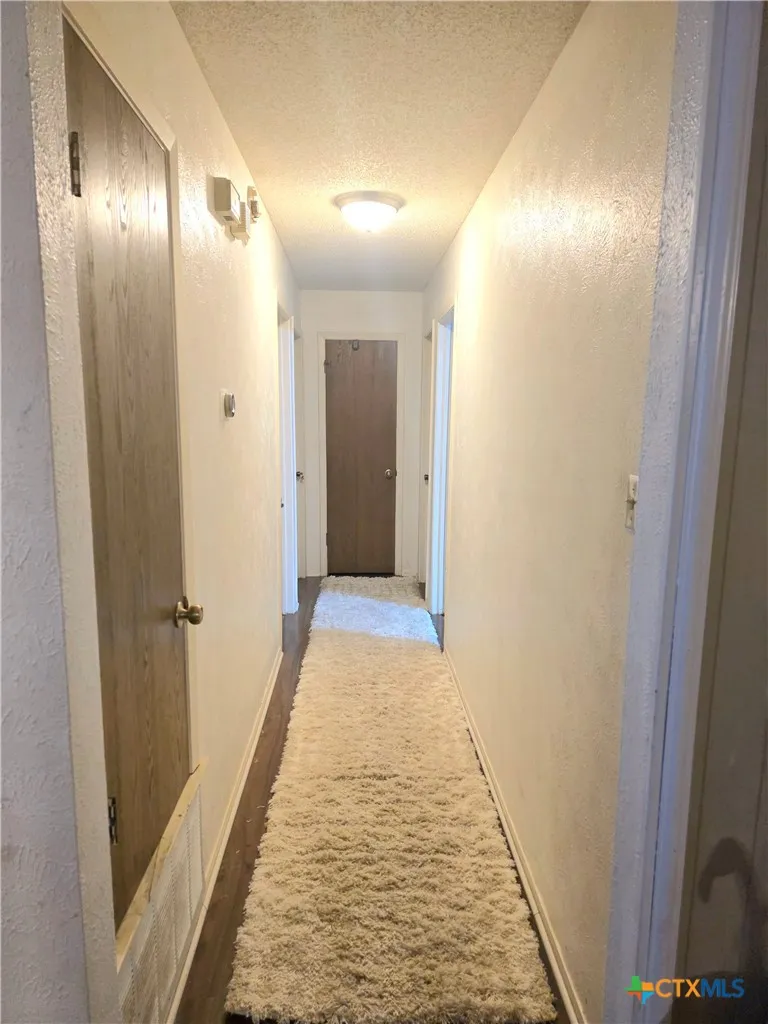 1611 E Messick Loop Round Rock, TX 78681
