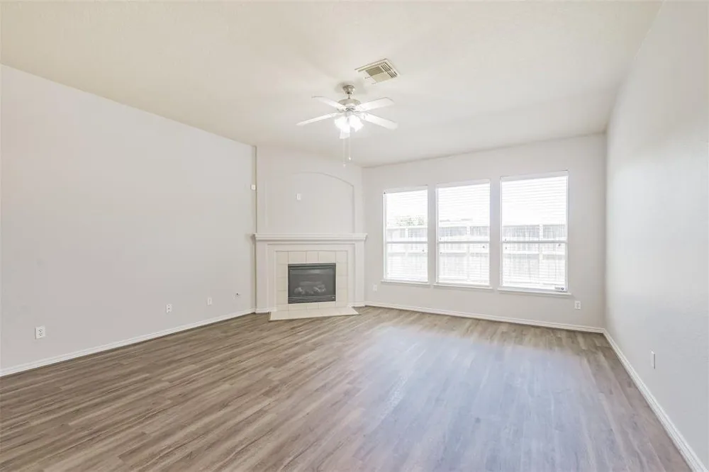 2922 Lemmingham Drive Spring, TX 77388