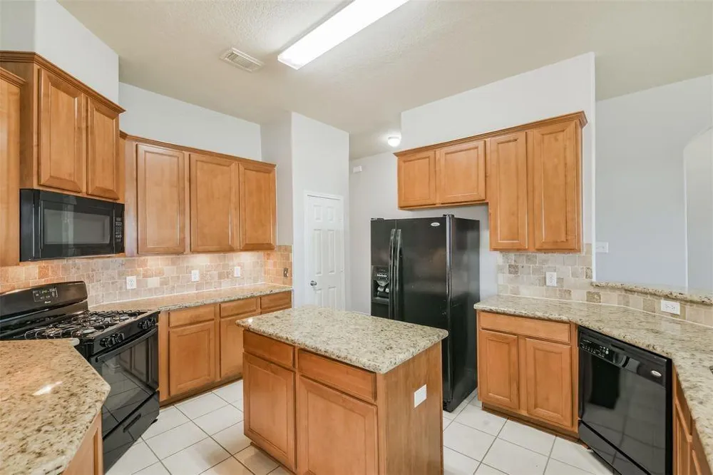 2922 Lemmingham Drive Spring, TX 77388