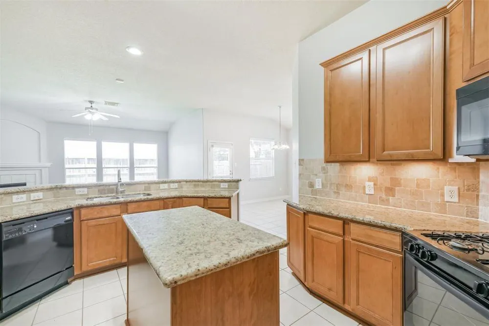 2922 Lemmingham Drive Spring, TX 77388